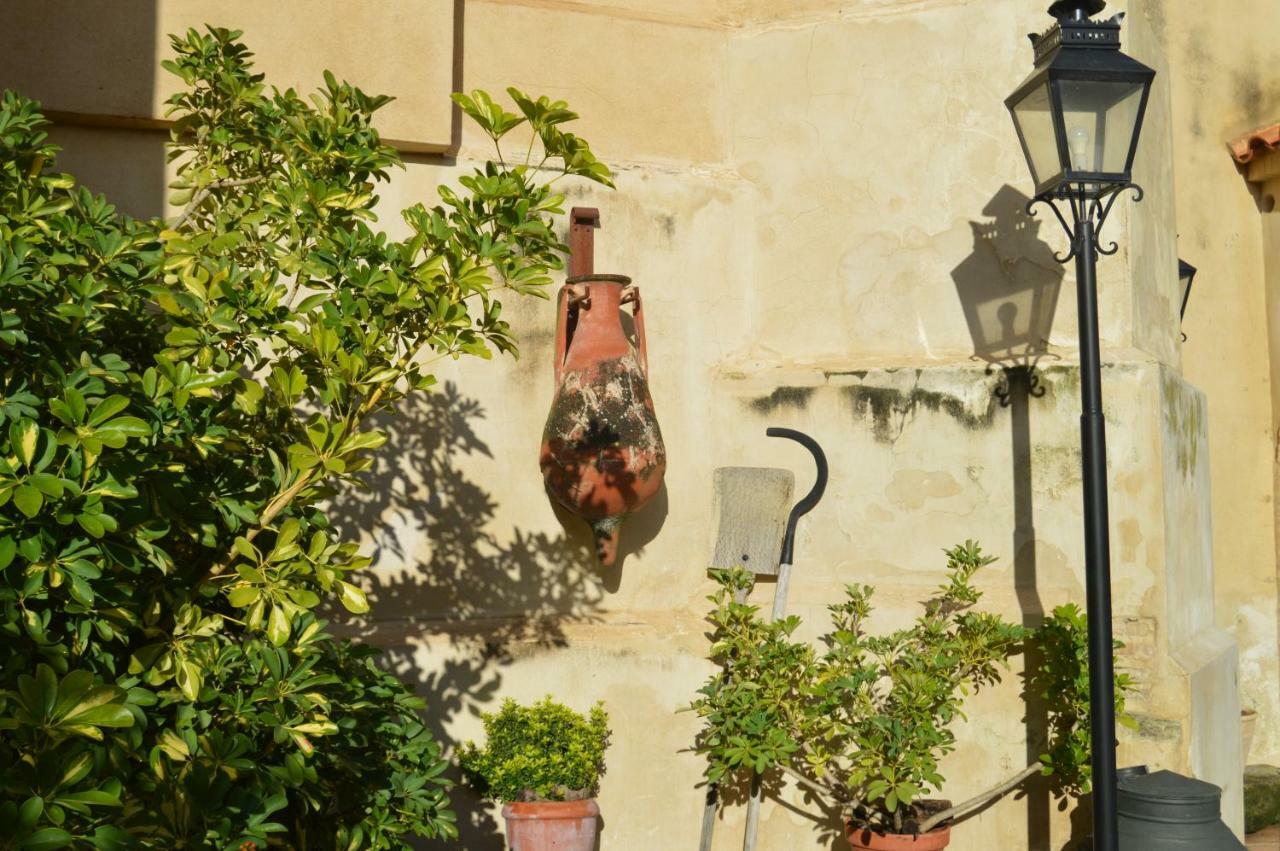 Alojamiento Con Encanto Montemayor Bagian luar foto